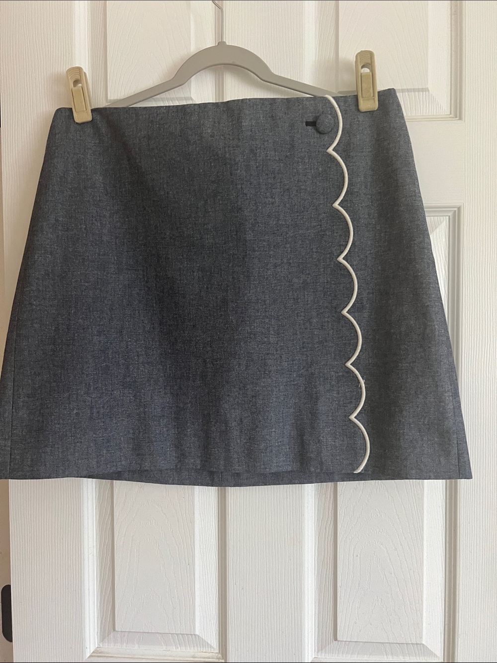 Classic chambray Scallop-Trim A-Line Skirt